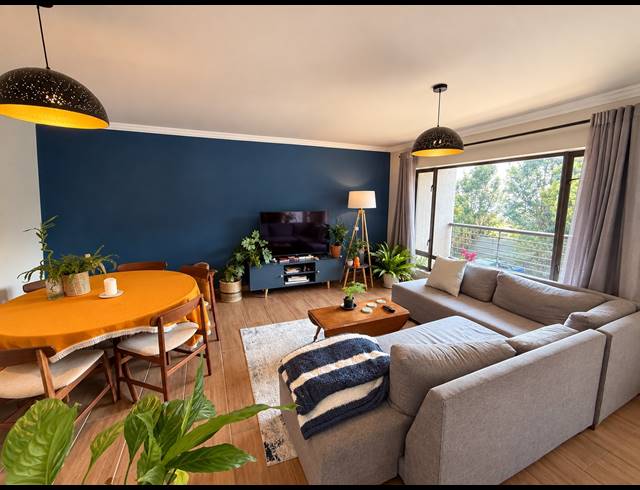 2 BEDROOM APARTMENT FOR SALE IN NORTHCLIFF